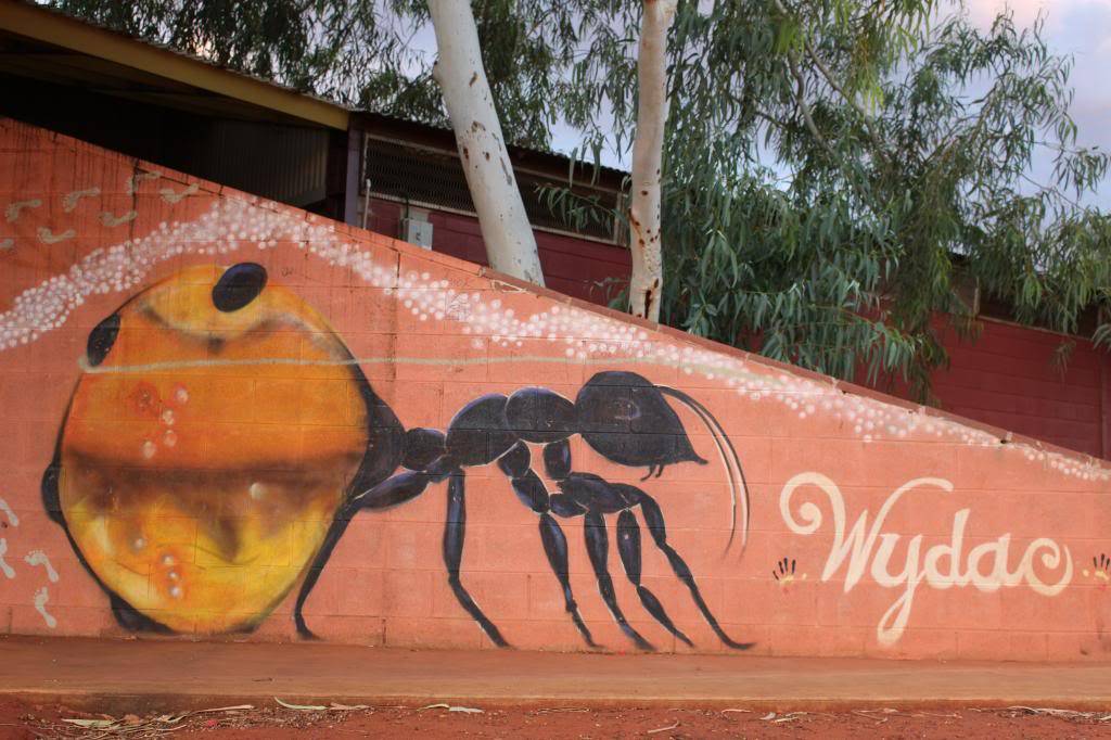 honeypot ant WYDAC mural